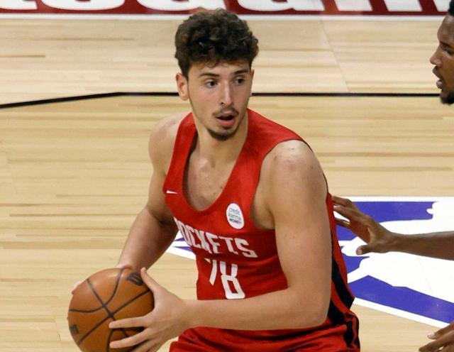 开云体育下载-五大新秀或令人大吃一惊 火箭坐拥最佳新秀黑马