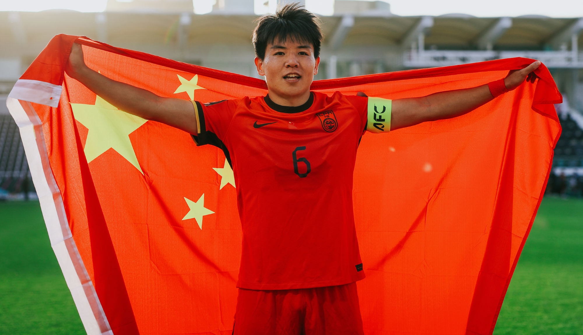 开云体育官网-好事成双的上海海港,杨希之后还有好消息