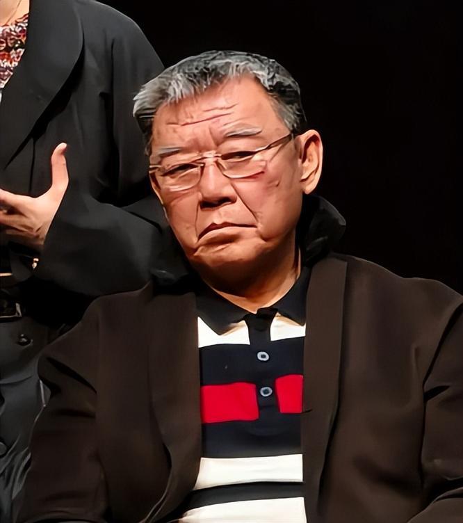 老戏骨上海再聚首,李立群满脸痘坑,金士杰干瘪,林依晨板牙抢镜