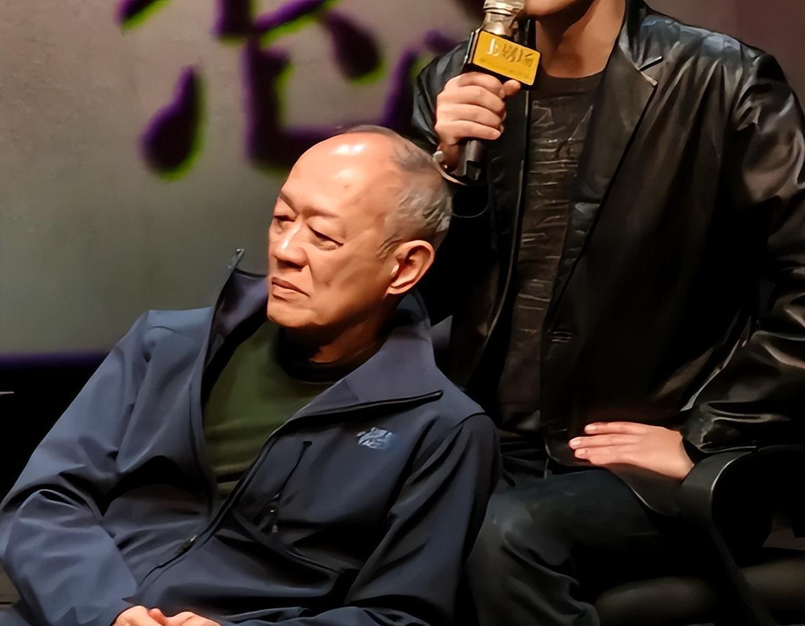 老戏骨上海再聚首,李立群满脸痘坑,金士杰干瘪,林依晨板牙抢镜